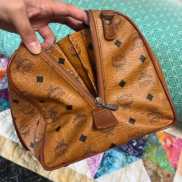 MCM Boston shape duffel - Picture 12 of 15